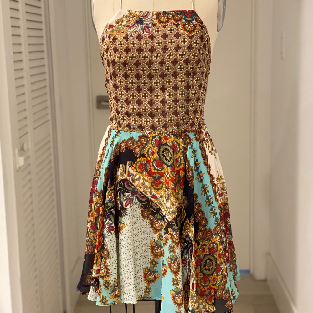 Karen Zambos mini dress